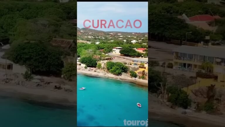 #expedia #travel #shorts #shortsvideo #exploretheworld   CURACAO @sunsetadventuretraveler