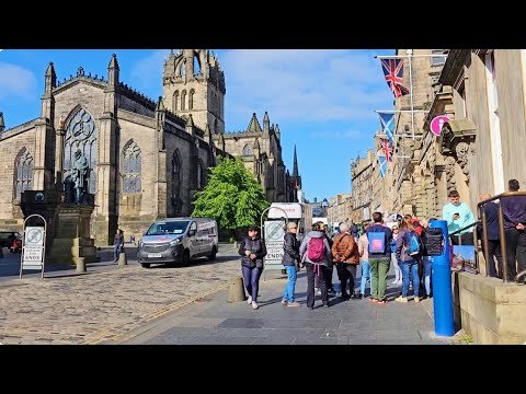 EDINBURGH Scotland – Old City Walk